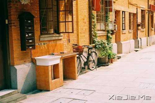 晚安心语：与其诅咒黑暗，不如点亮灯火 (6)